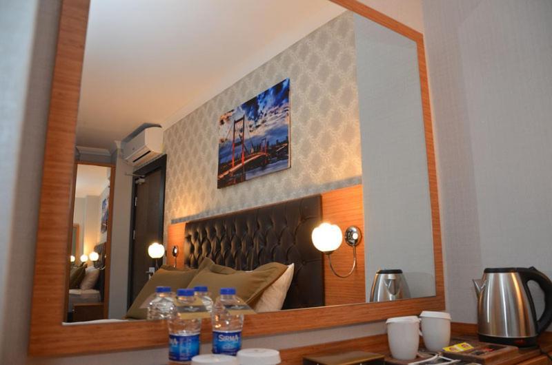 Grand Lark Otel *
